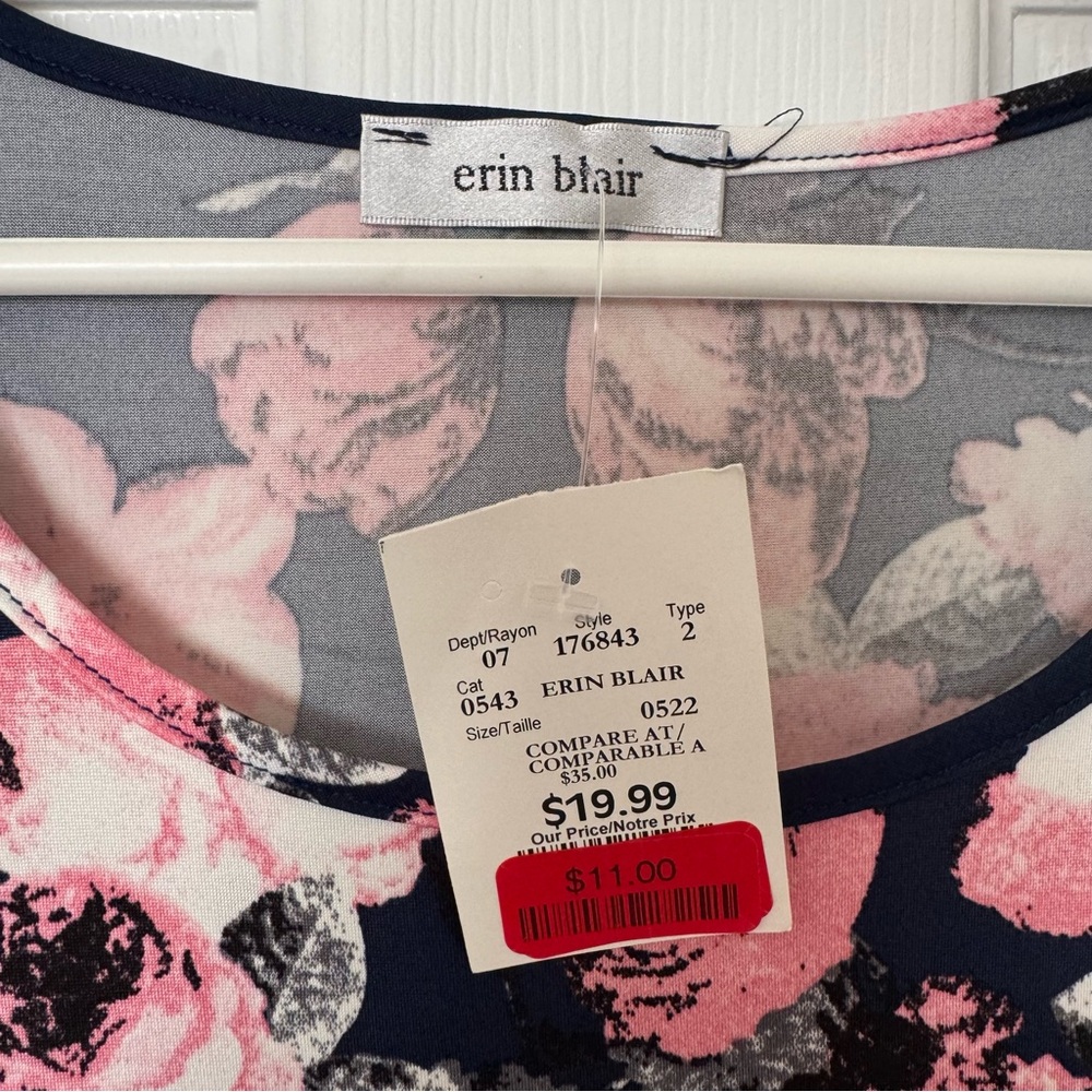 2/$10* Sz XL Erin Blair sleeveless floral top with waist tie detail NWT - Picture 3 of 7